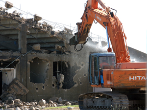 Demolition begins on Fort Hood’s stadium
